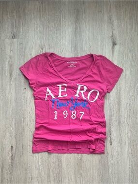 Vintage Y2K Aeropostale Pink Glitter Spellout V-Neck Baby Tee Womens Large